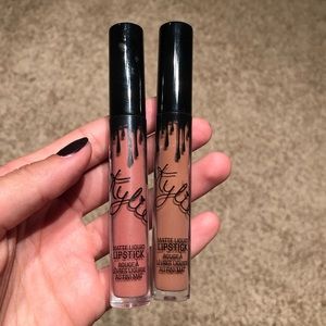 Kylie Jenner cosmetics lipsticks